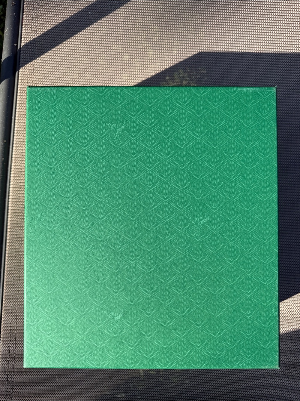 Authentic Goyard Box with Ribbon - Picture 5 of 6
